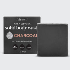 Savon nettoyant pour le corps détoxifiant au charbon de bois